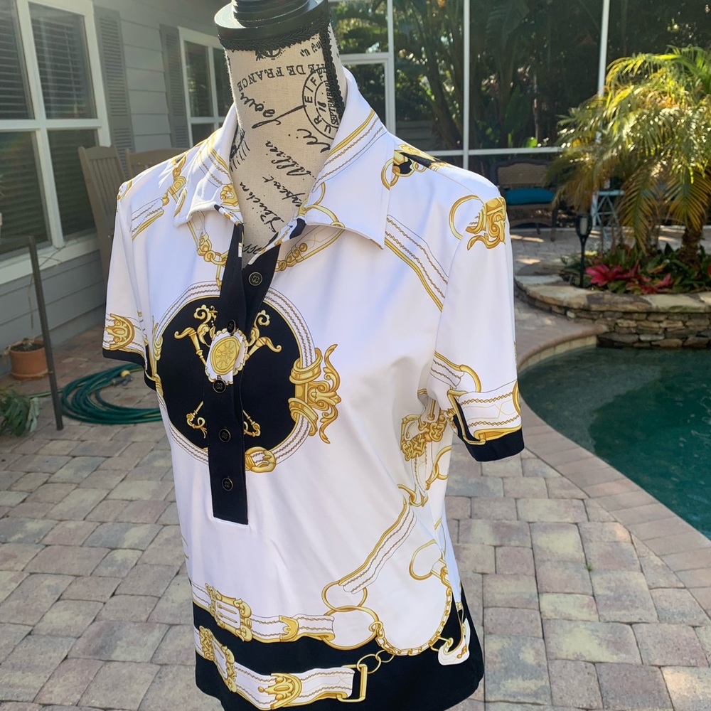 J Mclaughlin Short Sleeve Pullover Button Up Top - image 4